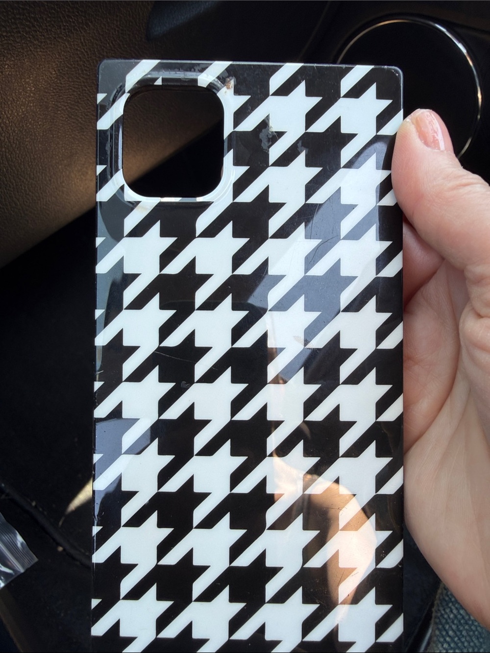 Black & White Houndstooth Protective IPhone Case size- Iphone 11